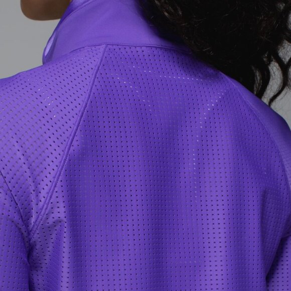 Lululemon Sweaty Or Not Jacket Iris Flower size 4 rare! - Picture 5 of 8